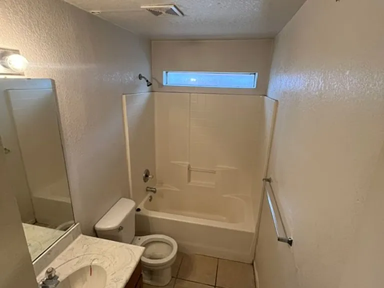 3001 Cantabrian Dr #A — Photo 2