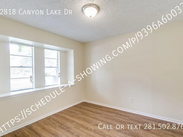 22818 Canyon Lake Dr — Photo 12