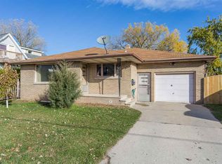 1027 Reber St, Green Bay, WI 54302