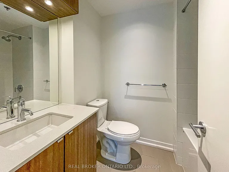 88 Colgate Ave #220 — Photo 8