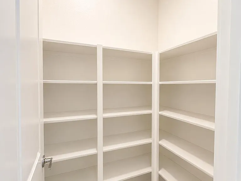 583 Townsend Way — Photo 10