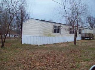 75 Church Rd, Arlington, KY 42021