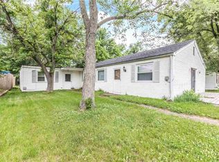 223 Algonquin Rd, Marquette Heights, IL 61554