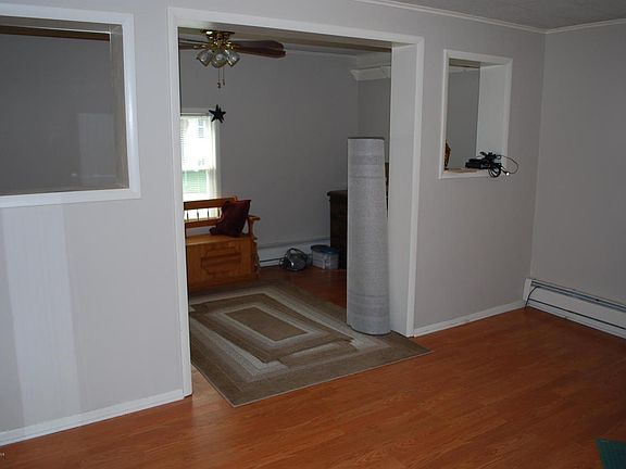 5th image of 709 Beachwood Blvd