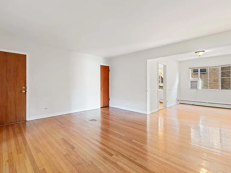 1539 Monroe Ave #2 — Photo 2