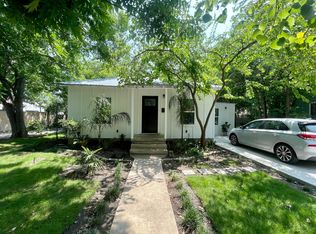 935 E 56th 1/2 St, Austin, TX 78751