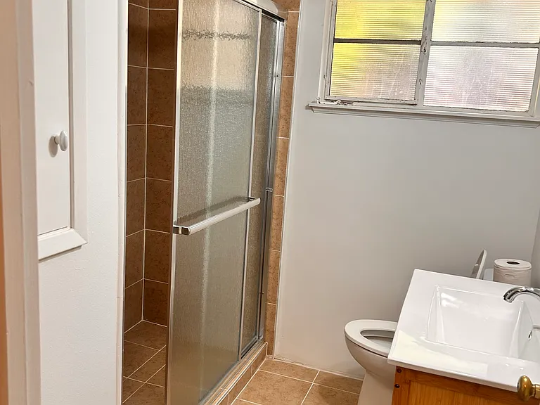 1059 S Bernardo Ave — Photo 10