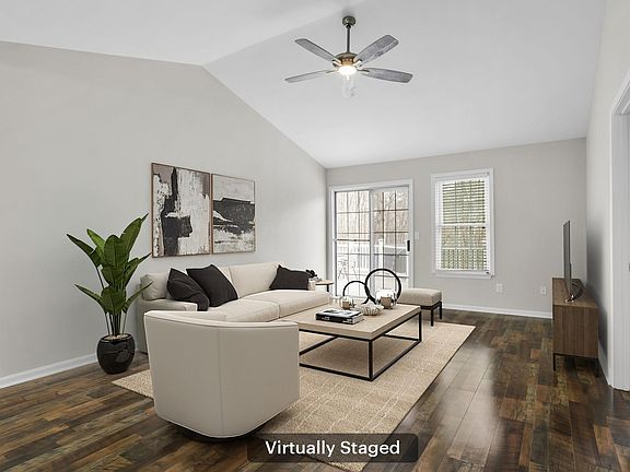 5th image of 7 Lawrence Ward Ct