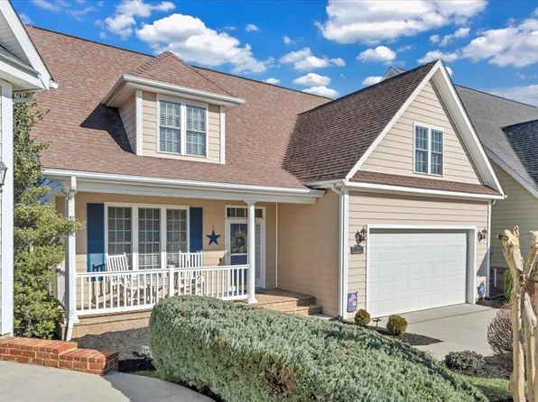 735 S Battery Dr, Roanoke, VA 24019