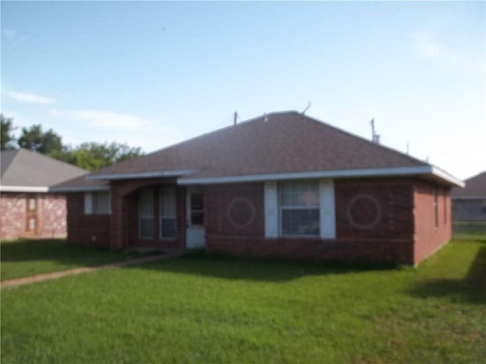 1st image of 116 Amy Dr
