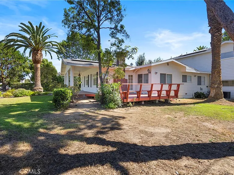 4031 N Virginia Rd — Photo 32