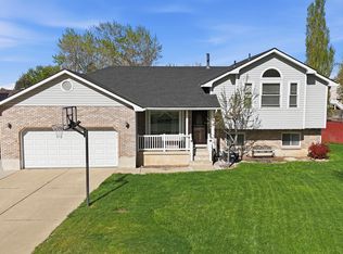 2755 N 1700 E, Layton, UT 84040