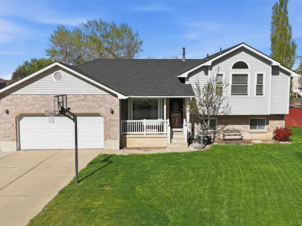 2755 N 1700 E, Layton, UT 84040