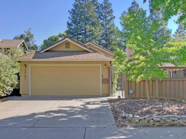 2951 57th St, Sacramento, CA 95817