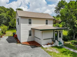 122 15th St, Holly Hill, FL 32117