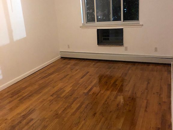 3rd image of 14480 37th Ave Floor 2