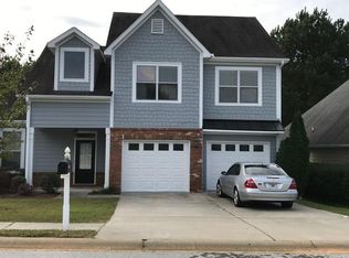 210 Turnberry Cir, Fayetteville, GA 30215