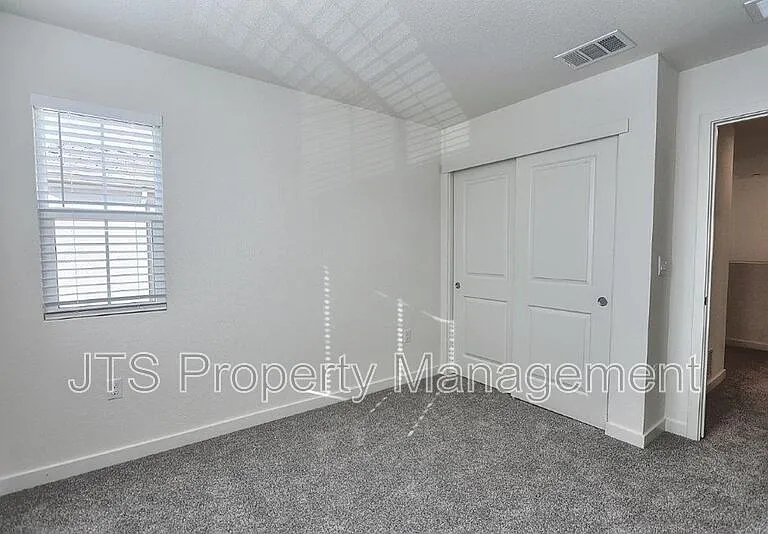 2097 Shady Tree Cir — Photo 60