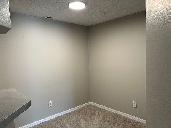 4th image of 246 Afton Sq Unit 205