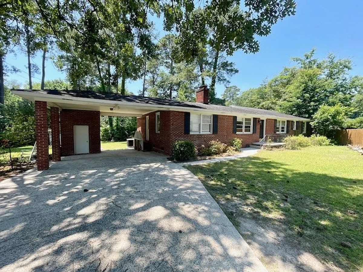 Building Photo - 5906 Pine Valley Rd