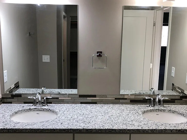Master Bath - Dual Vanity