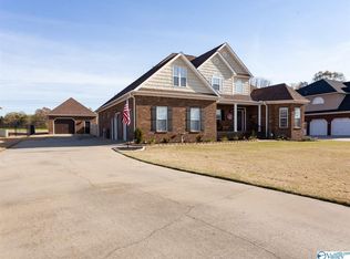 27707 Juanita Dr, Athens, AL 35613