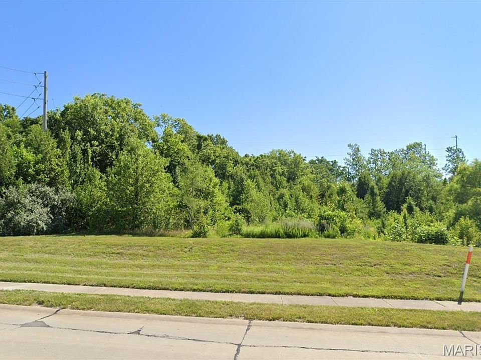 2nd image of 2 Homefield Blvd