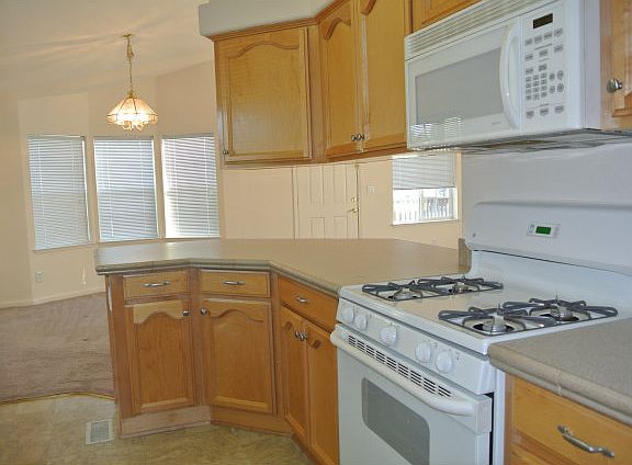 4th image of 2900 Fairview Rd Spc 58