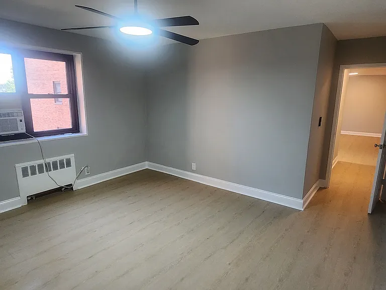 208 Anderson St #S3G — Photo 3