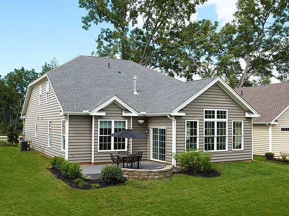 The Betsy Ross Model Rear Exterior 2