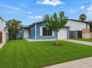 3243 Saint Kathryn Loop, Laredo, TX 78046