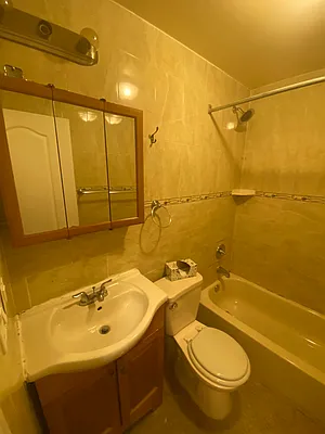 Rented by JB Mac Real Estate Inc. | media 25