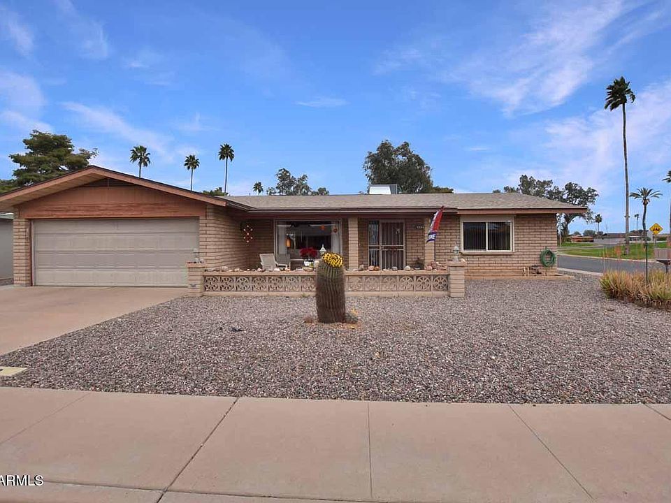 1st image of 955 S ROCHESTER --