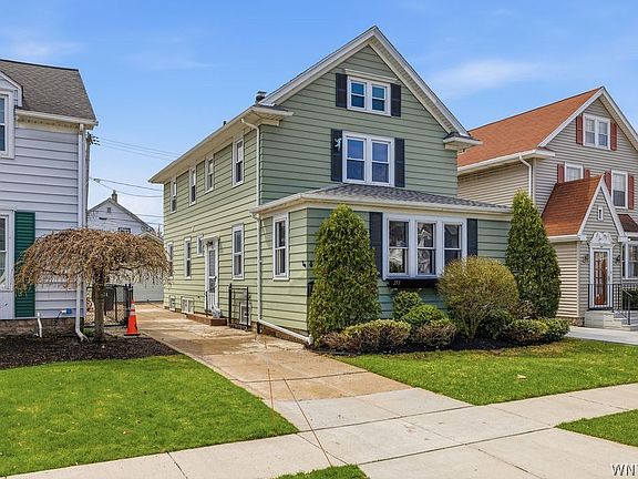 3rd image of 293 Wardman Rd