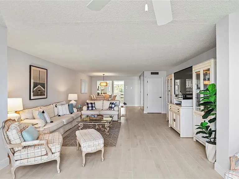724 Bayport Way #724 — Photo 21