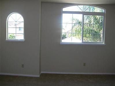 5th image of 801 Allacante Dr