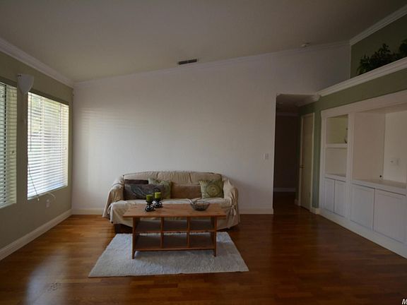 2nd image of 3878 Stemmler Dr