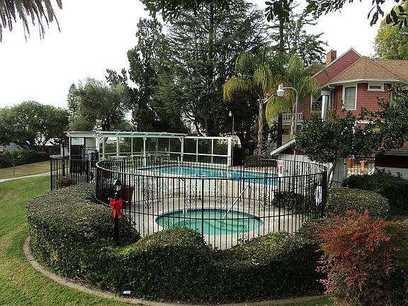 2nd image of 1120 Pepper Dr Space 142