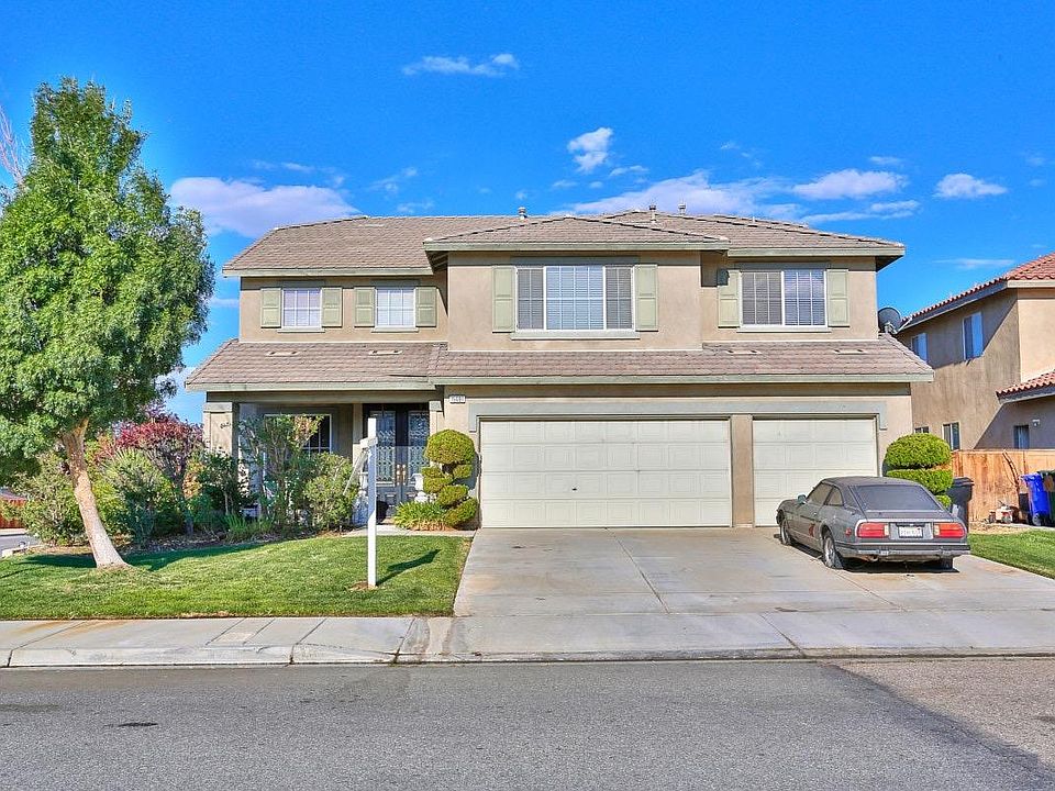1st image of 15081 Quicksilver Dr