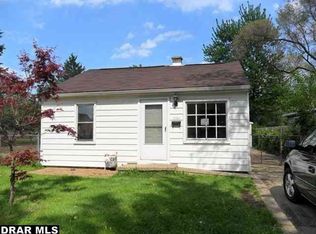 11101 Syracuse St, Taylor, MI 48180