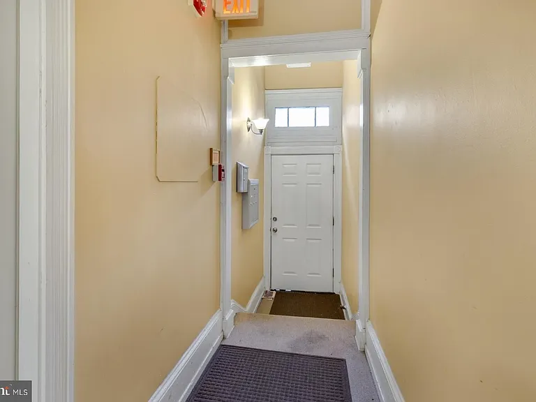1341 Lombard St #2 — Photo 23