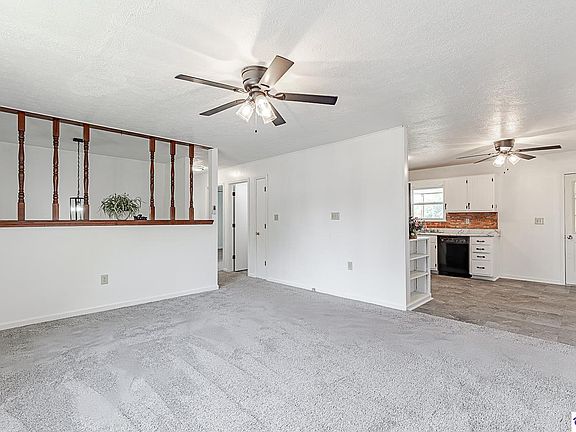 5th image of 2669 Lake Rd N