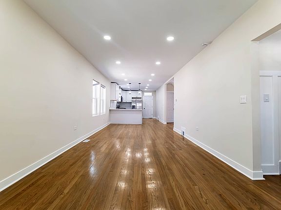 5th image of 5535 S Fairfield Ave