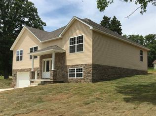 811 Barron Rd, Poplar Bluff, MO 63901