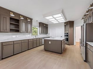 6650 Camptown Cir, Houston, TX 77069