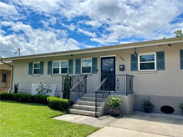 1316 Generes Dr, Harahan, LA 70123