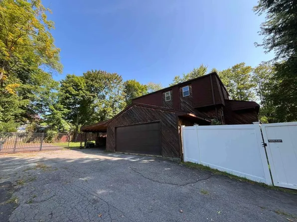 12 Pawtuxet Ave, Monroe, NY 10950