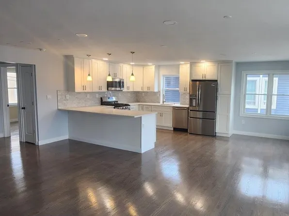 93 E Fulton Street, Long Beach, NY 11561