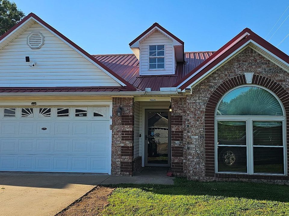 1st image of 3913 Kingsberry Dr