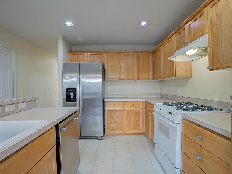 16833 NW Greyhawk Dr — Photo 5